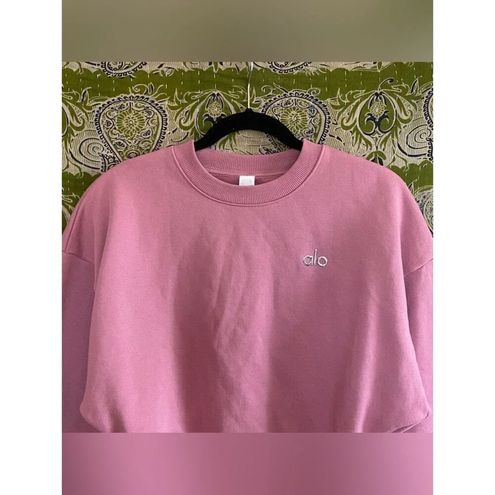 ALO Yoga Pink Wild Rose Accolade Cropped Sweatshirt Medium California Casual